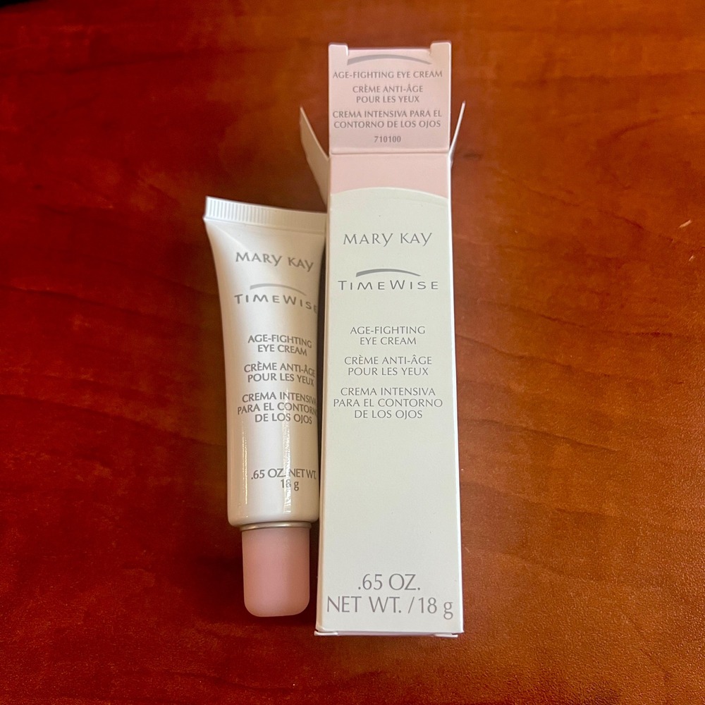 Mary Kay TimeWise Age-Fighting Eye Cream .65 oz 18g New in Box